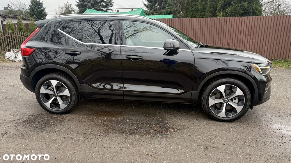 Volvo XC 40 B5 B AWD Momentum Pro - 5