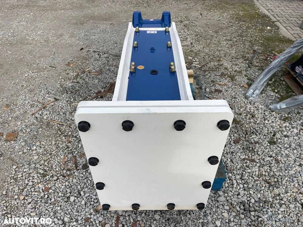 Picon profesional Komac TOR23S Korea Nou cu Auto gresare pentru exacavatoare de 18-26 Tone - 8