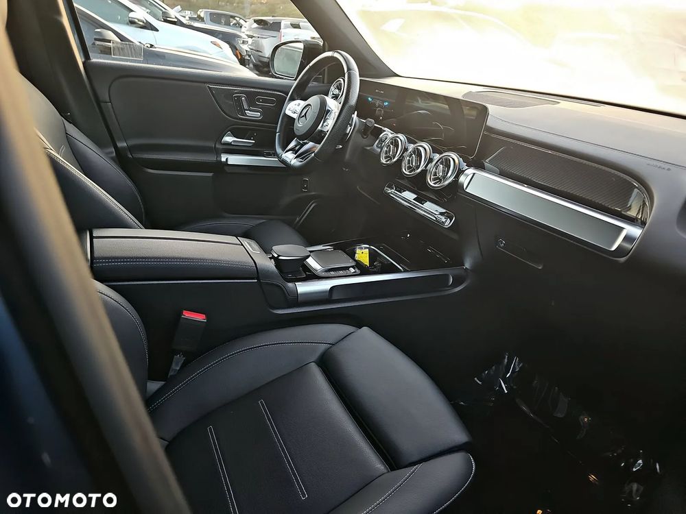 Mercedes-Benz GLB 250 4Matic 8G-DCT AMG Line - 8