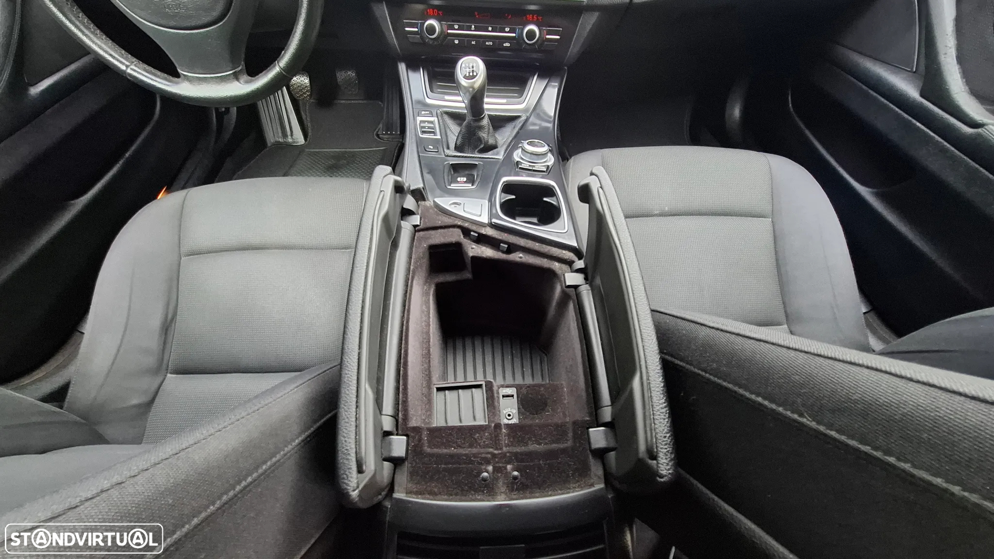 BMW 520 d Line Luxury - 36