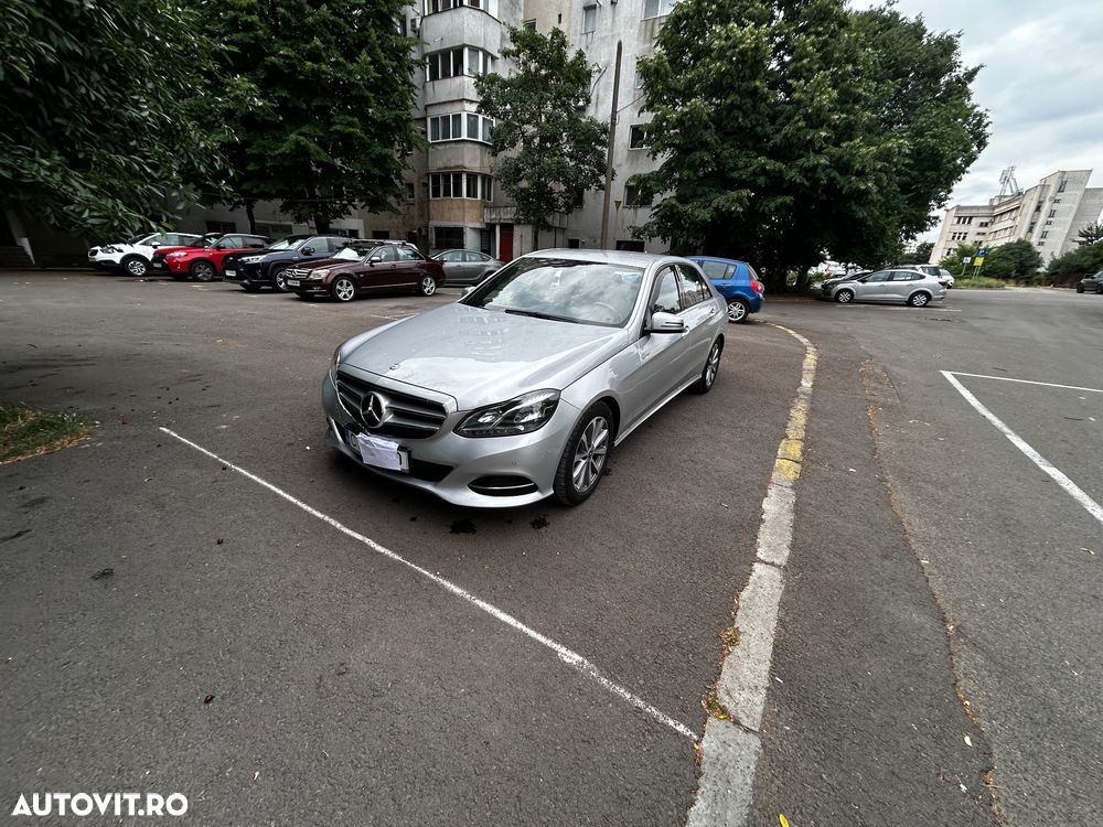 Mercedes-Benz E 200 - 6