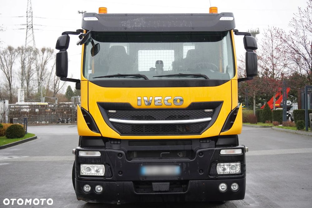 Iveco Stralis 420 8x2 / Zabudowa laweta Fiault / 2 osie skrętne / 17,6 t ładowności - 9