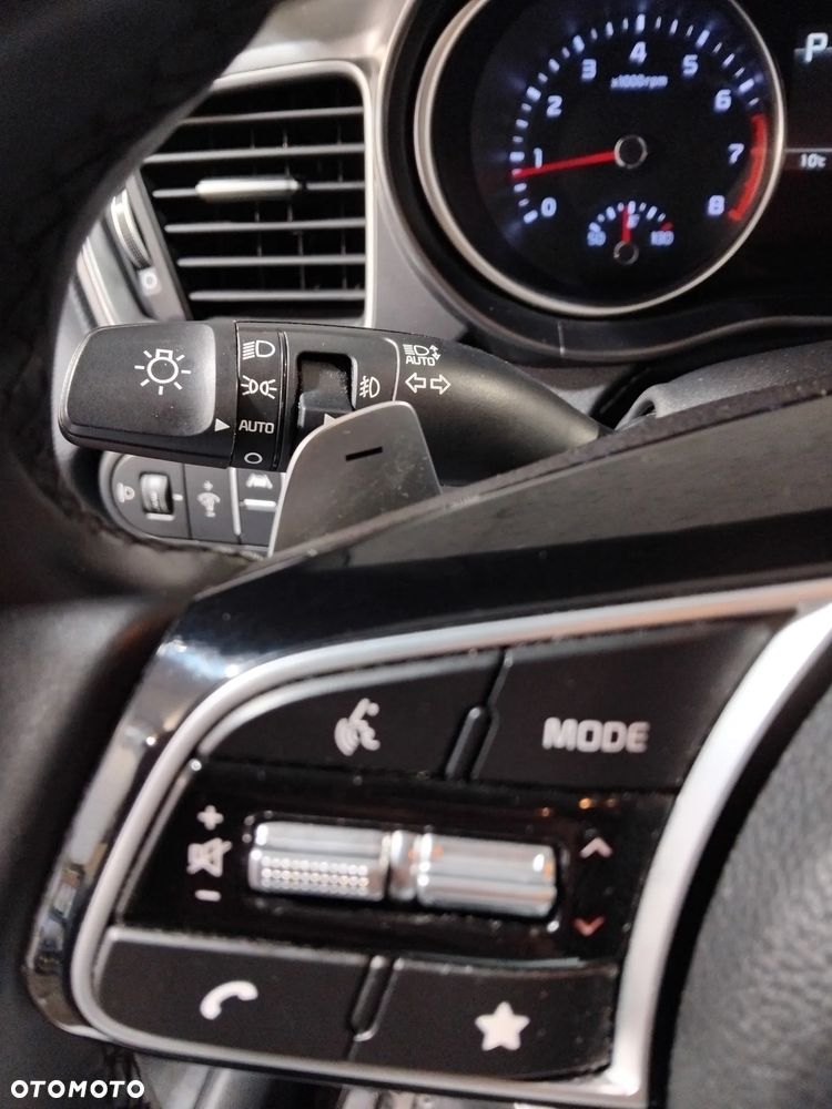 Kia XCeed 1.5 T-GDI M DCT - 13