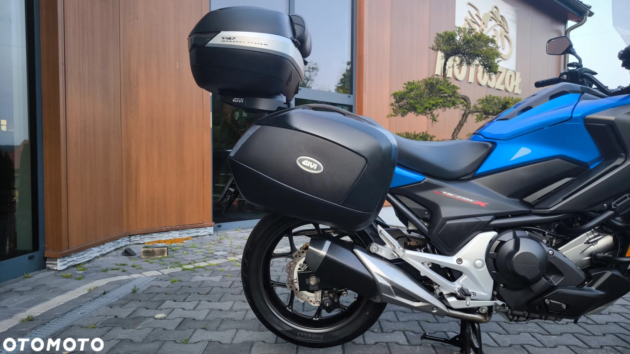 Honda NC - 18