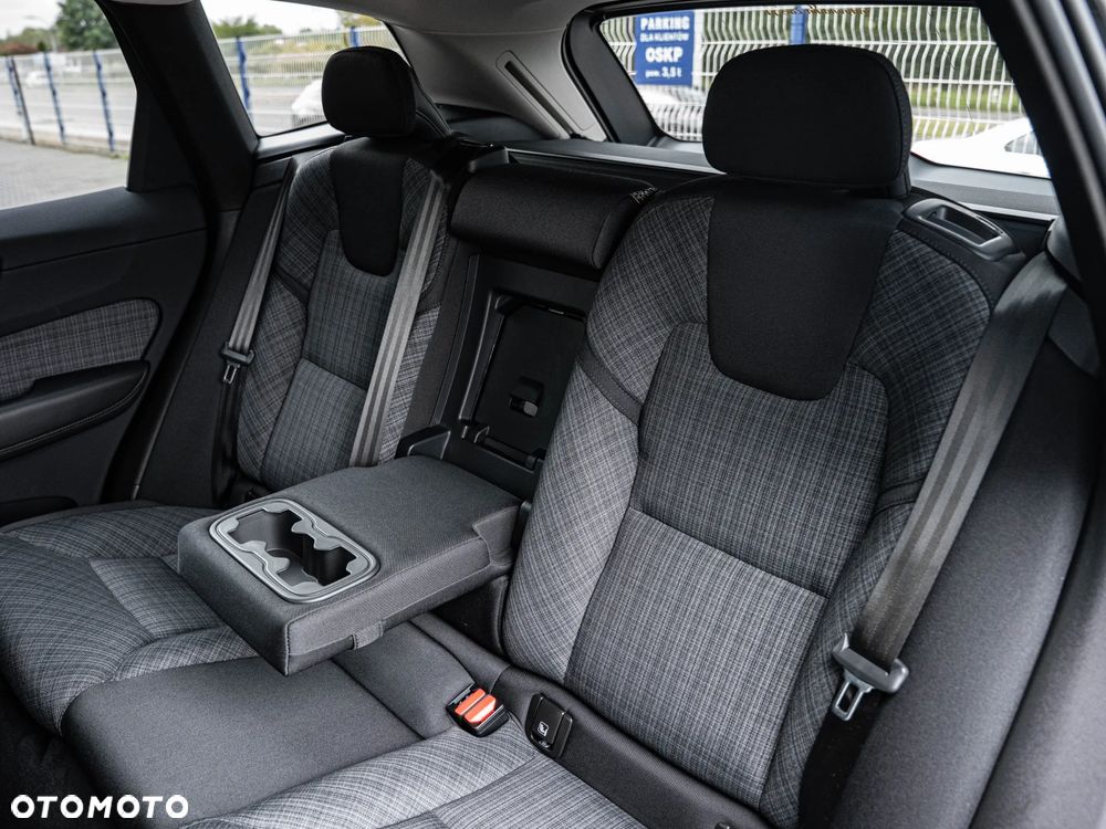 Volvo XC 60 B4 B Core - 29