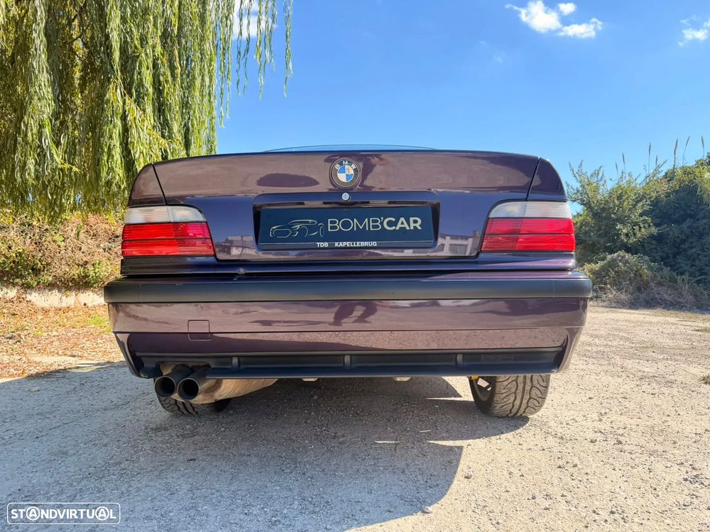 BMW M3 Coupé Exclusive - 24