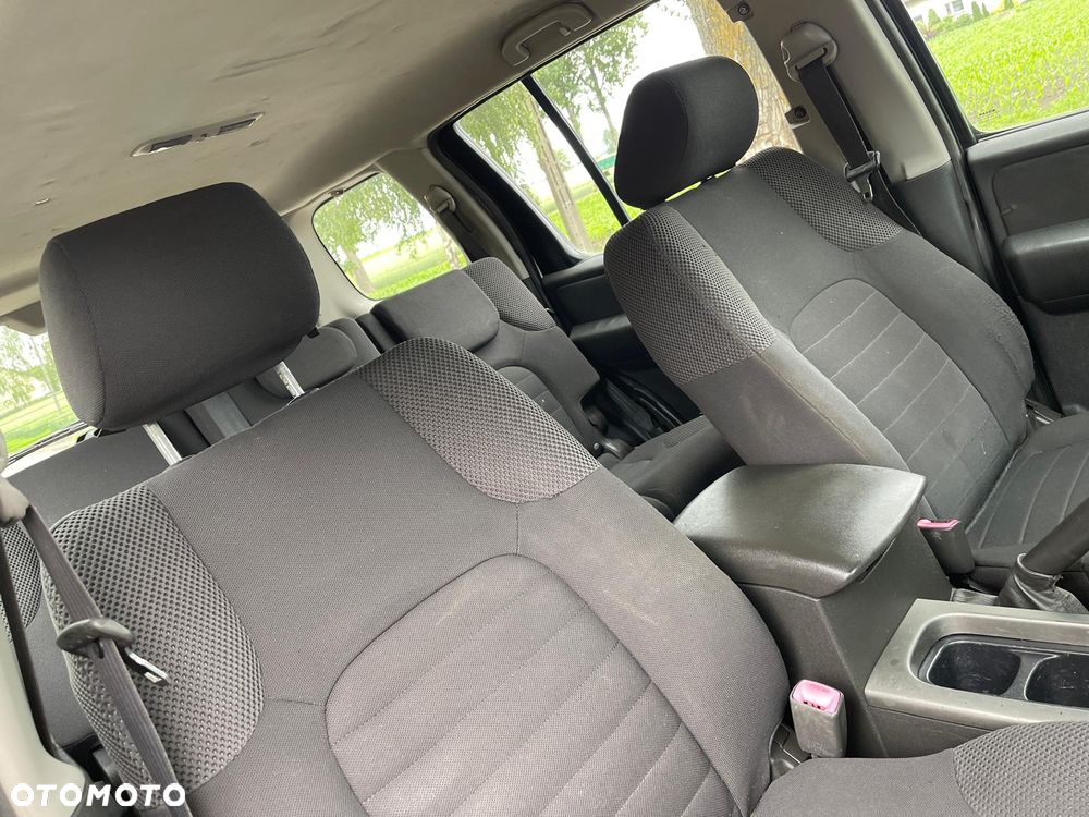 Nissan Pathfinder 2.5 DCi Comfort - 26