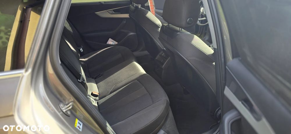 Audi A4 Avant 40 TFSI mHEV Quattro S Line S tronic - 27