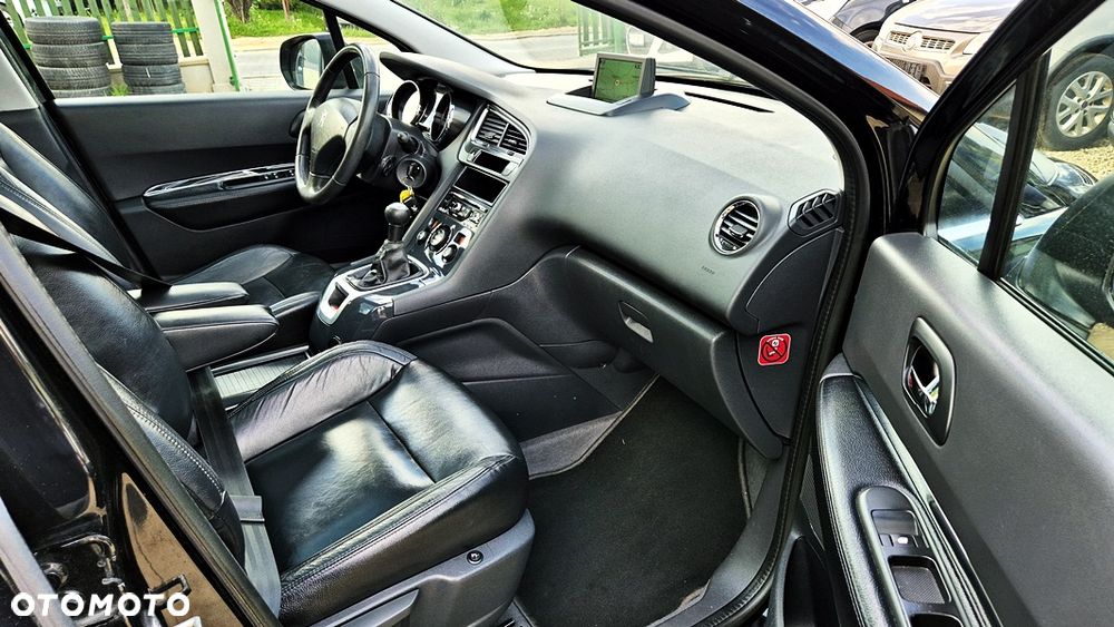 Peugeot 5008 1.6 Premium - 35