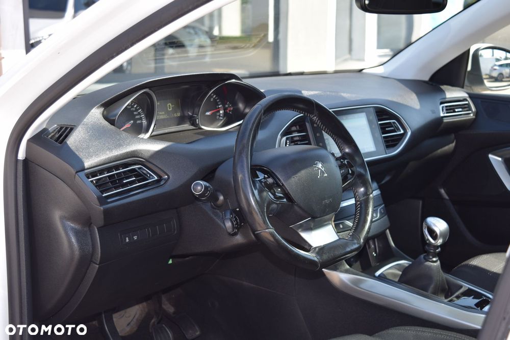 Peugeot 308 BlueHDi 120 Stop & Start Allure - 17