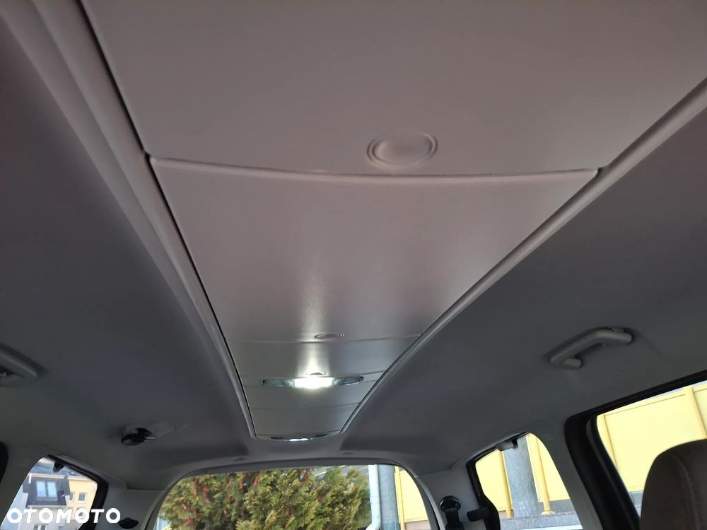 Ford Galaxy 2.0 T Platinium X (Titanium) - 36