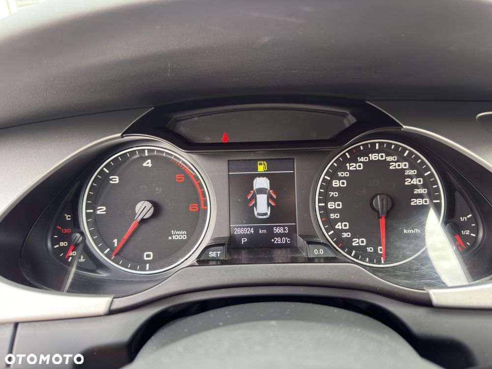 Audi A4 Avant 2.0 TDI DPF multitronic Ambiente - 20
