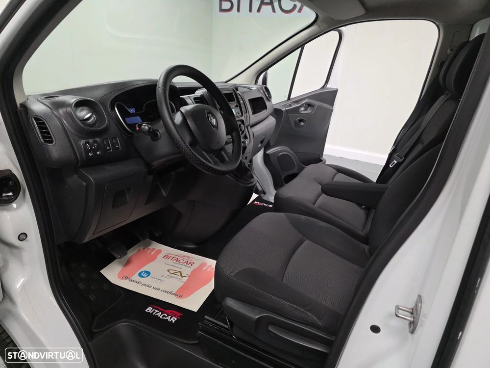 Renault TRAFIC 2.0 DCI 120CV IVA DEDUTIVEL - 52