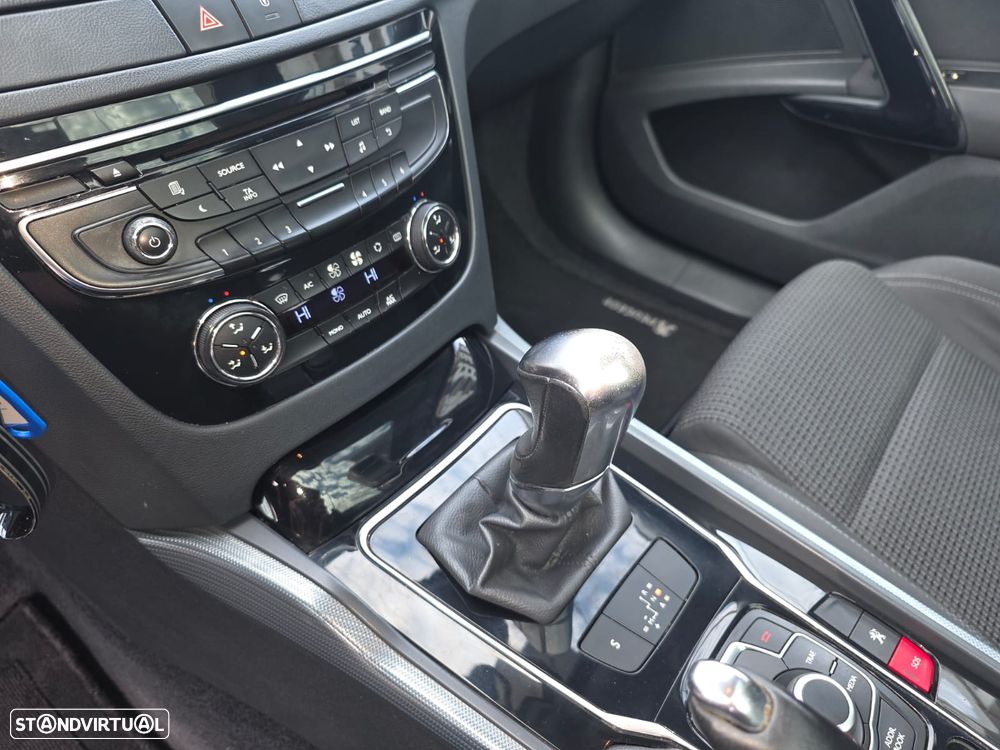 Peugeot 508 SW 1.6 e-HDi Allure 2-Tronic - 31