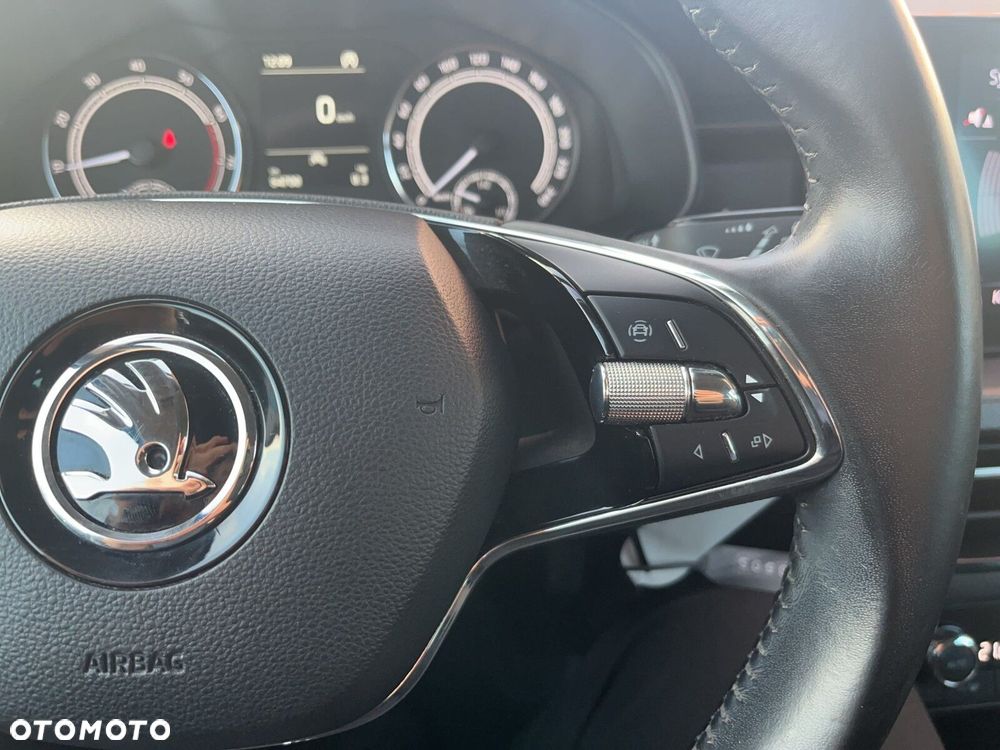 Skoda Kamiq 1.0 TSI Ambition - 17