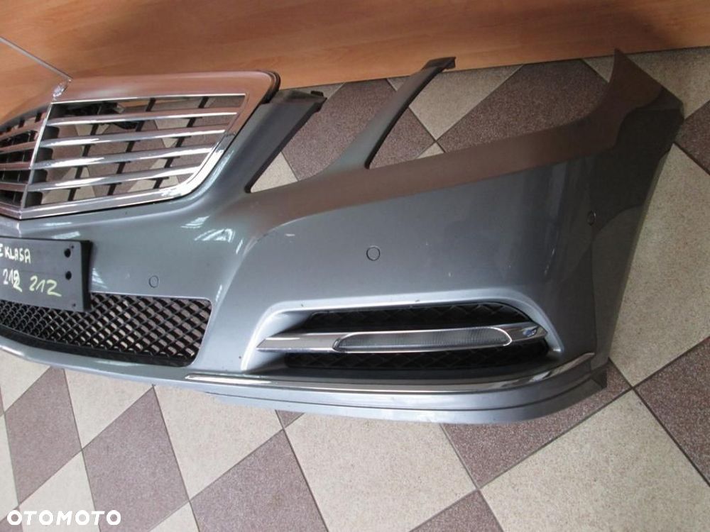 Zderzak przedni Mercedes E-klasa W212 PDC - 3