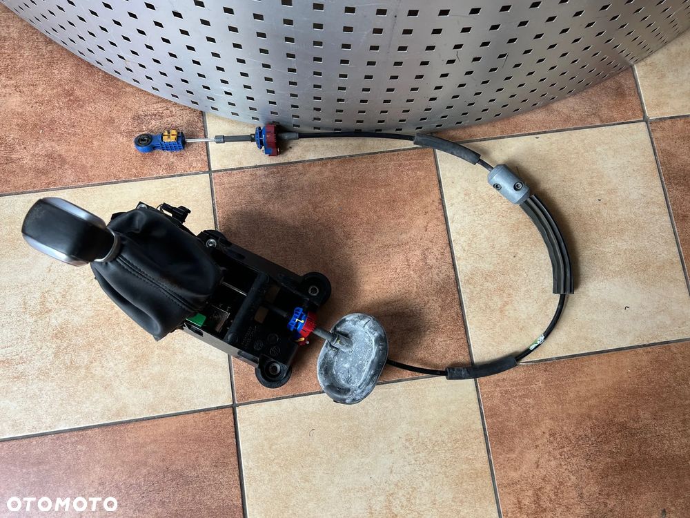 WYBIERAK LINKI BIEGÓW LEWAREK GAŁKA MIESZEK CITROEN C4 CACTUS LIFT 19r AUTOMAT 1.2 THP - 2