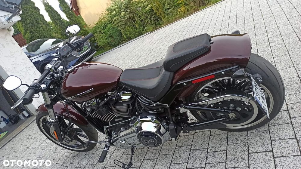 Harley-Davidson Softail Breakout - 8