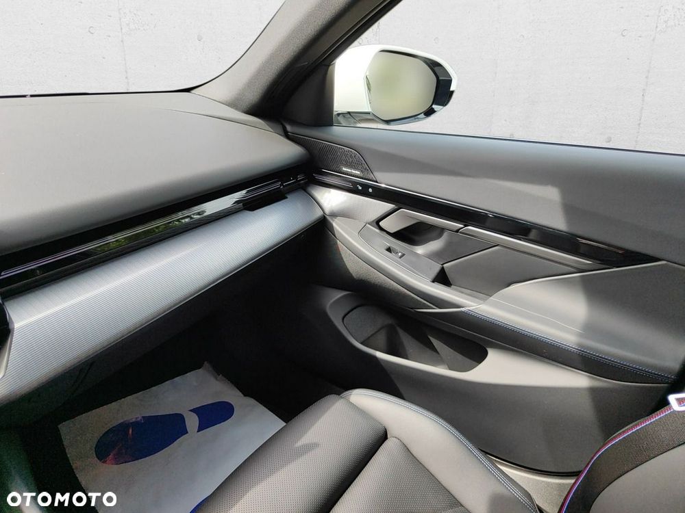 BMW Seria 5 - 15