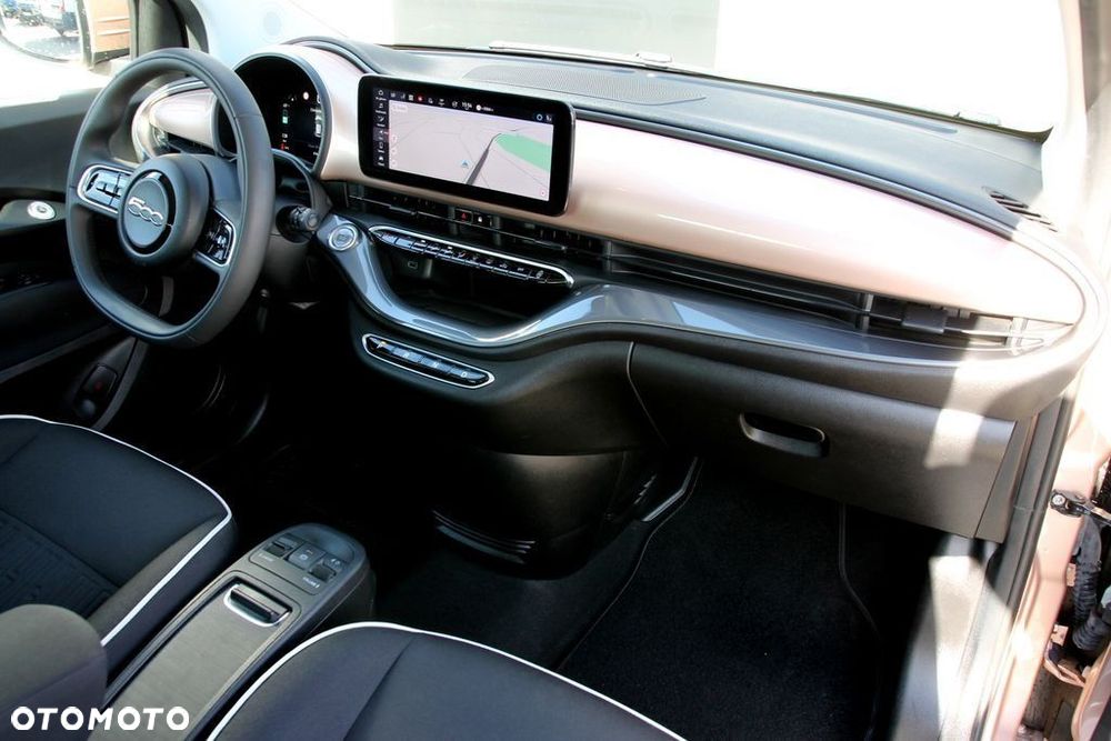 Fiat 500e - 27