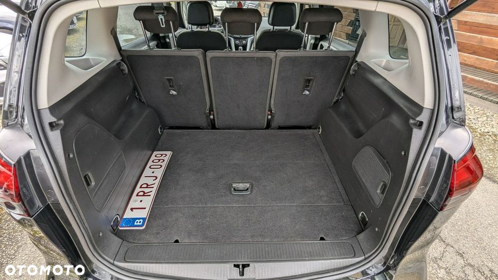 Opel Zafira - 34