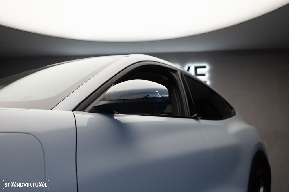 Ford Mustang Mach-E 75.7 kWh Premium AWD - 19