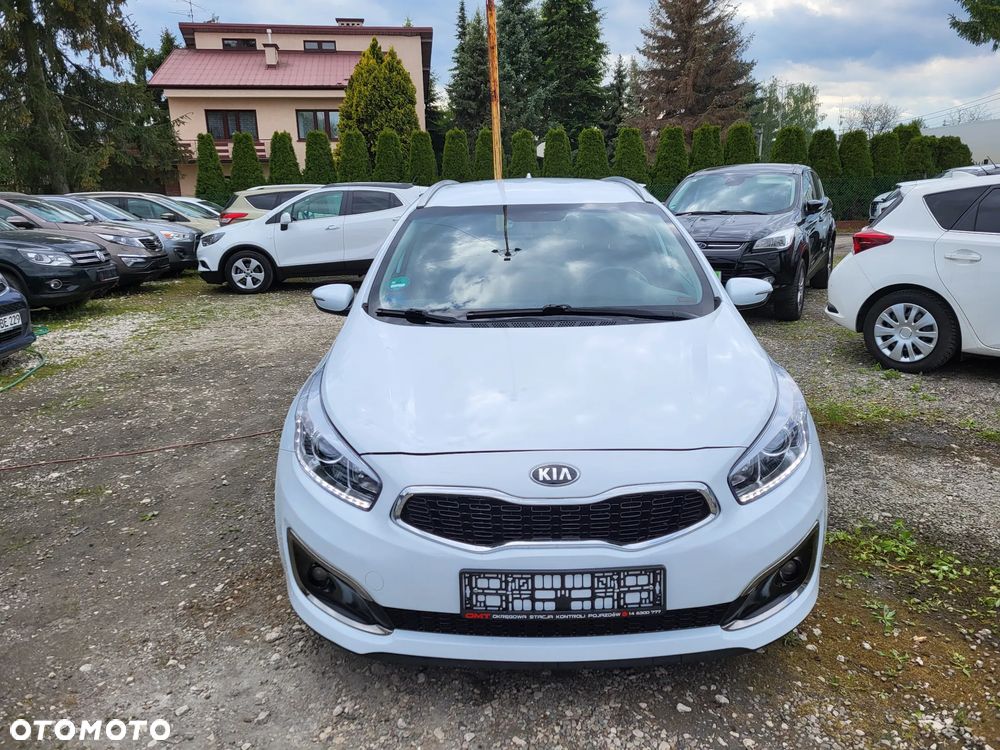 Kia Ceed 1.6 GDI L Business Line DCT - 9