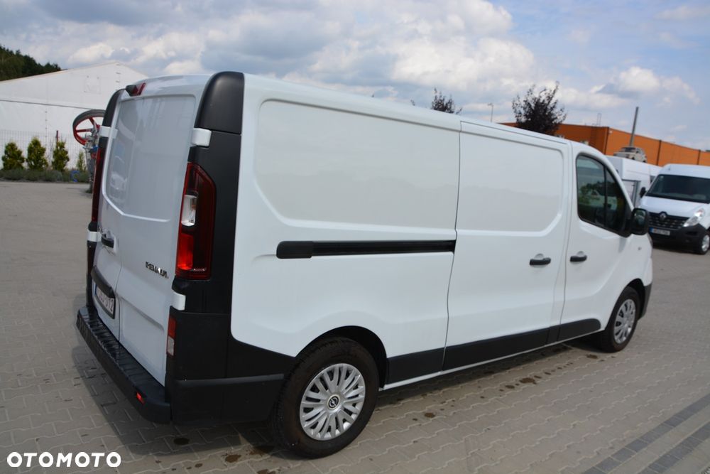 Renault TRAFIC - 8