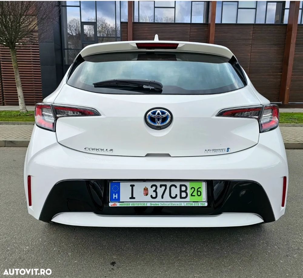 Toyota Corolla 1.8 Business Edition - 15