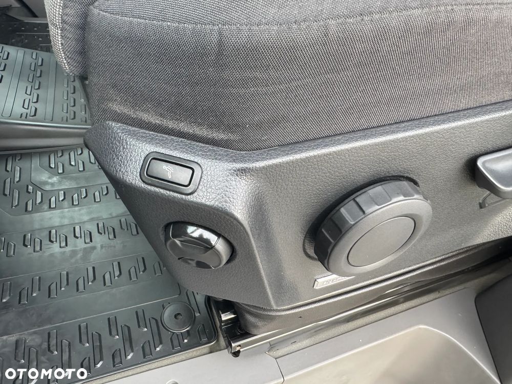 Volkswagen Crafter - 31