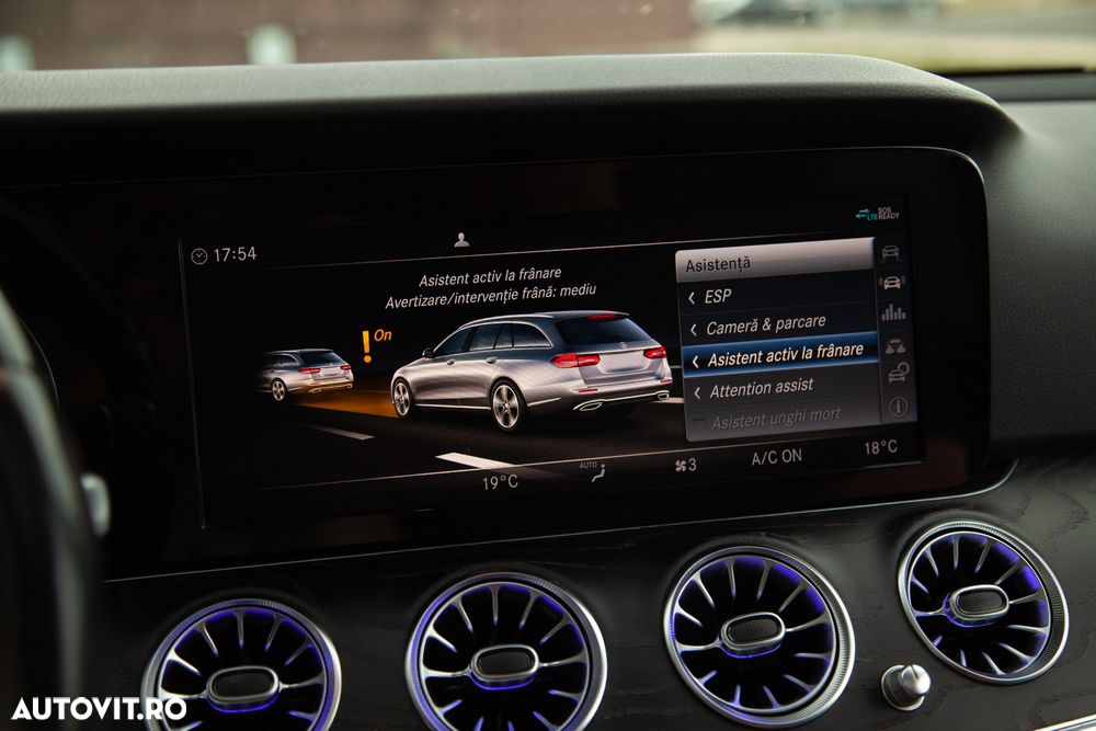 Mercedes-Benz E - 18