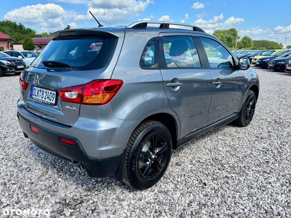 Mitsubishi ASX - 8