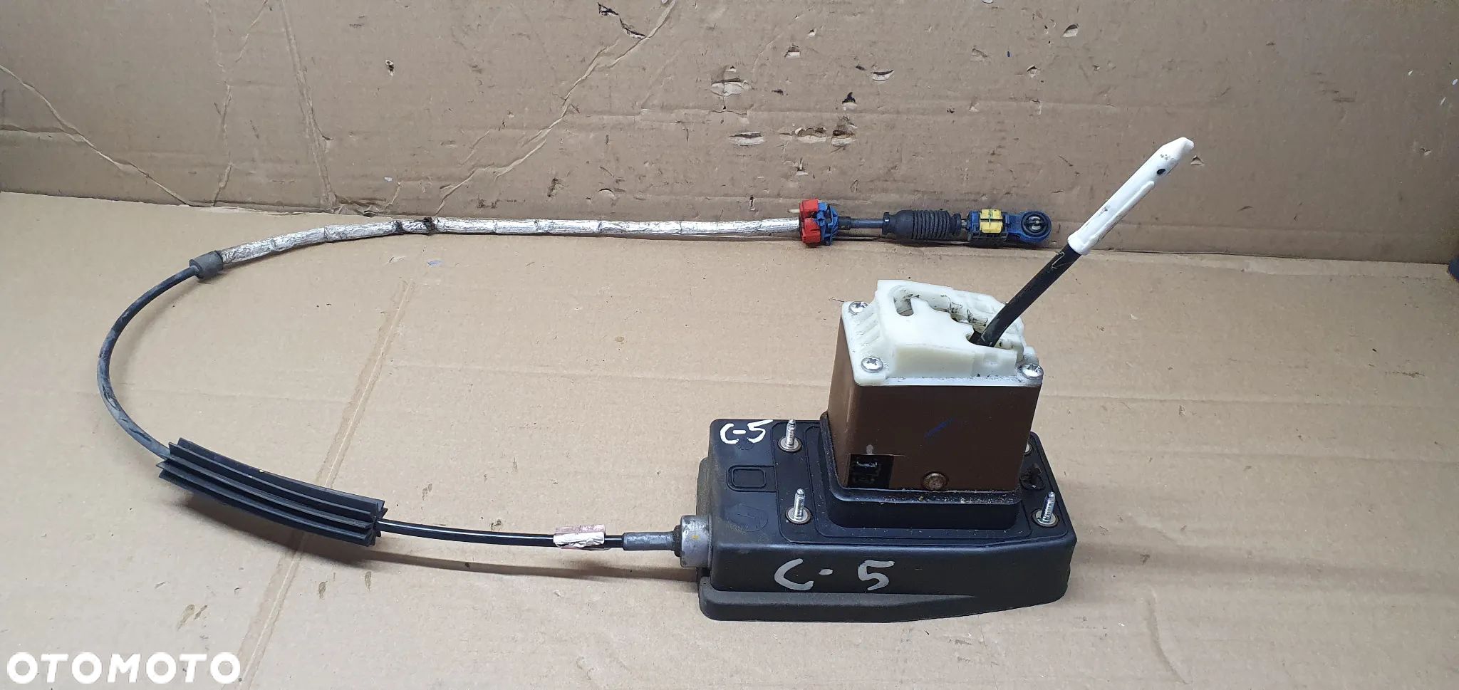 Wybierak lewarek biegów linka automat Citroen C5 9681617780 - 1