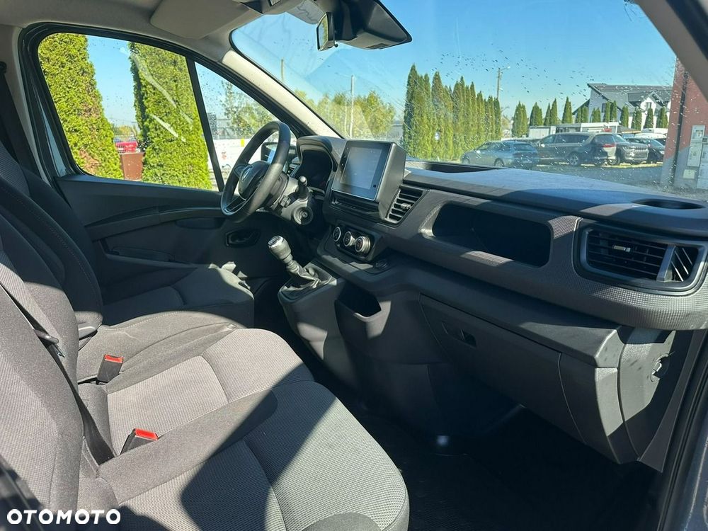 Renault Trafic - 20