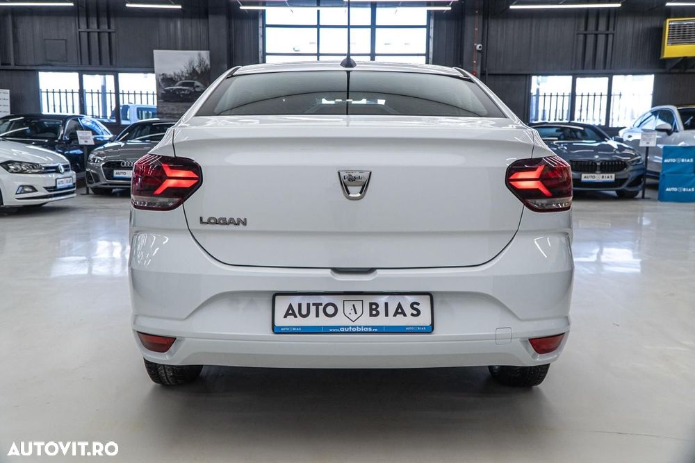 Dacia Logan TCe 90 MT6 Prestige - 25