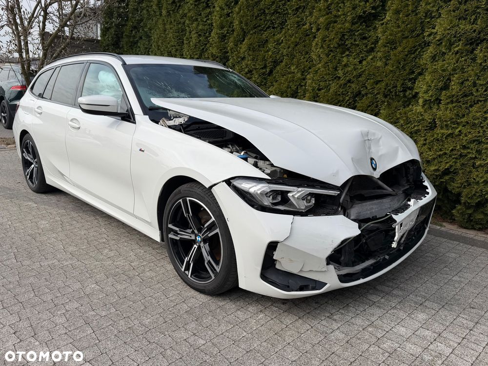 BMW Seria 3 320d xDrive Edition M Sport Shadow - 1