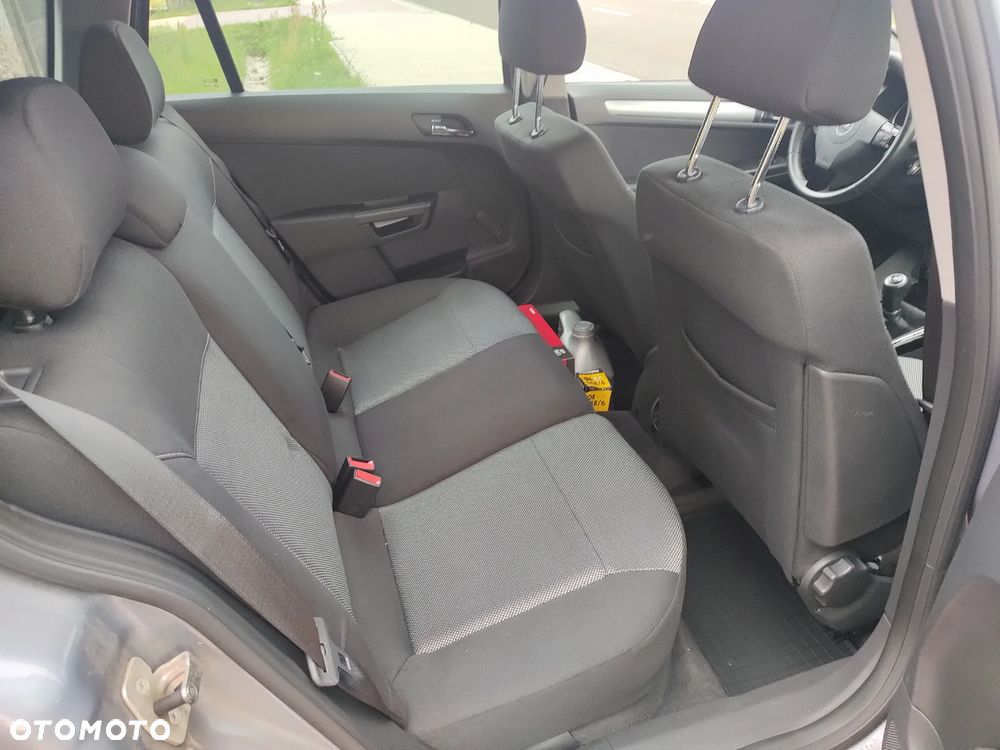 Opel Astra 1.4 Edition 111 Jahre - 25