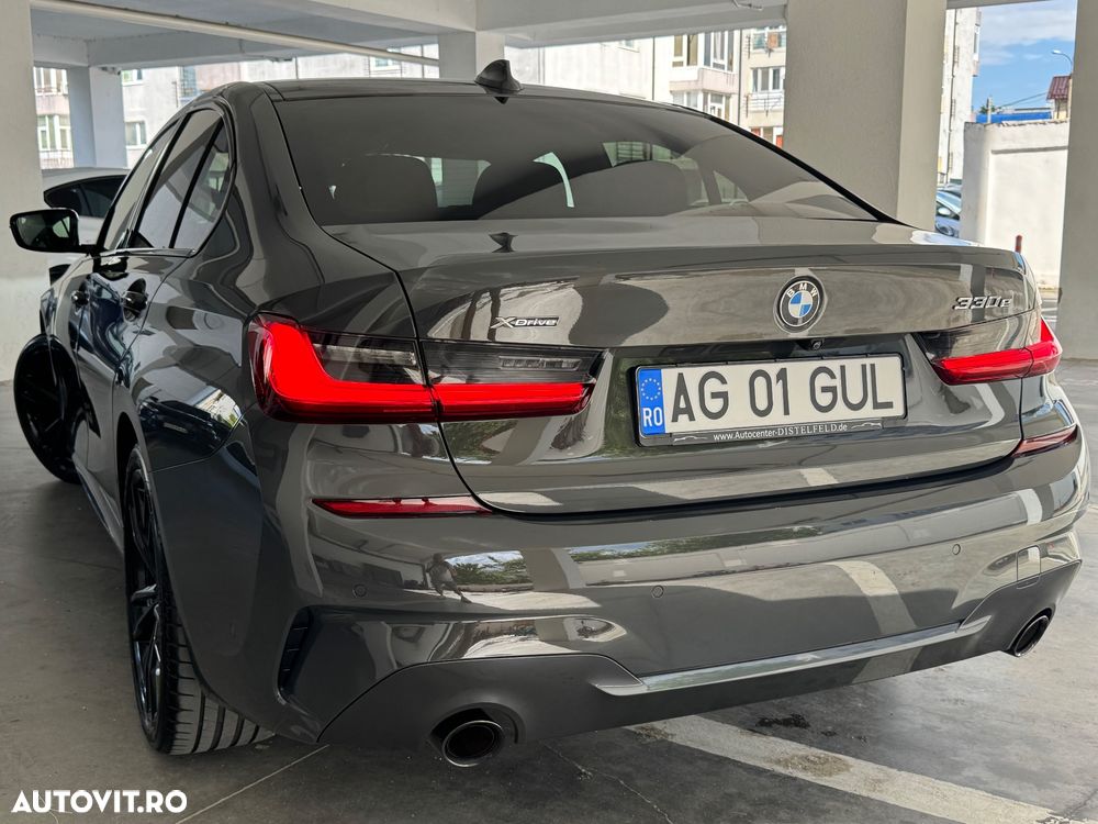 BMW Seria 3 330e xDrive Aut. M Sport - 8