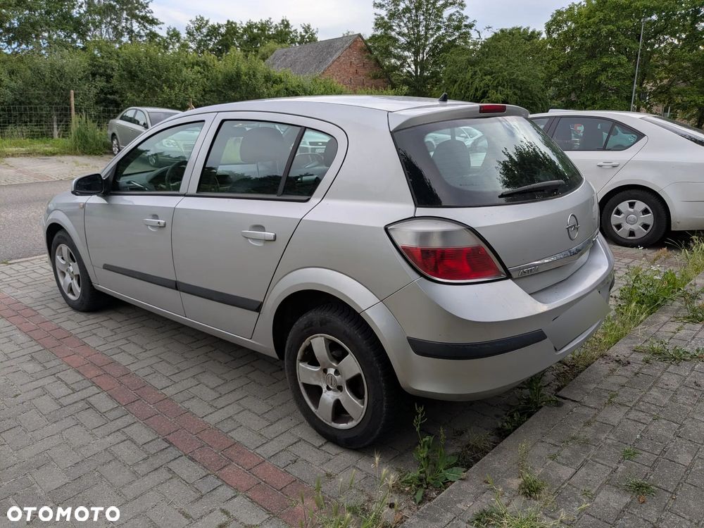 Opel Astra - 3