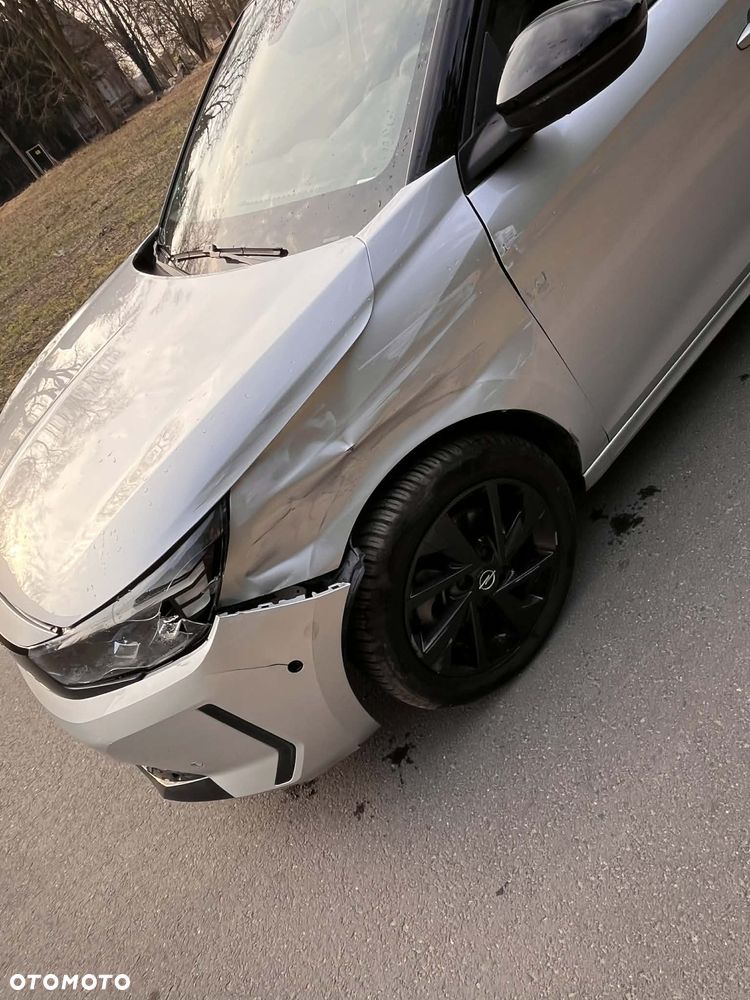 Opel Corsa 1.2 Direct Injection Turbo Start/Stop GS - 6