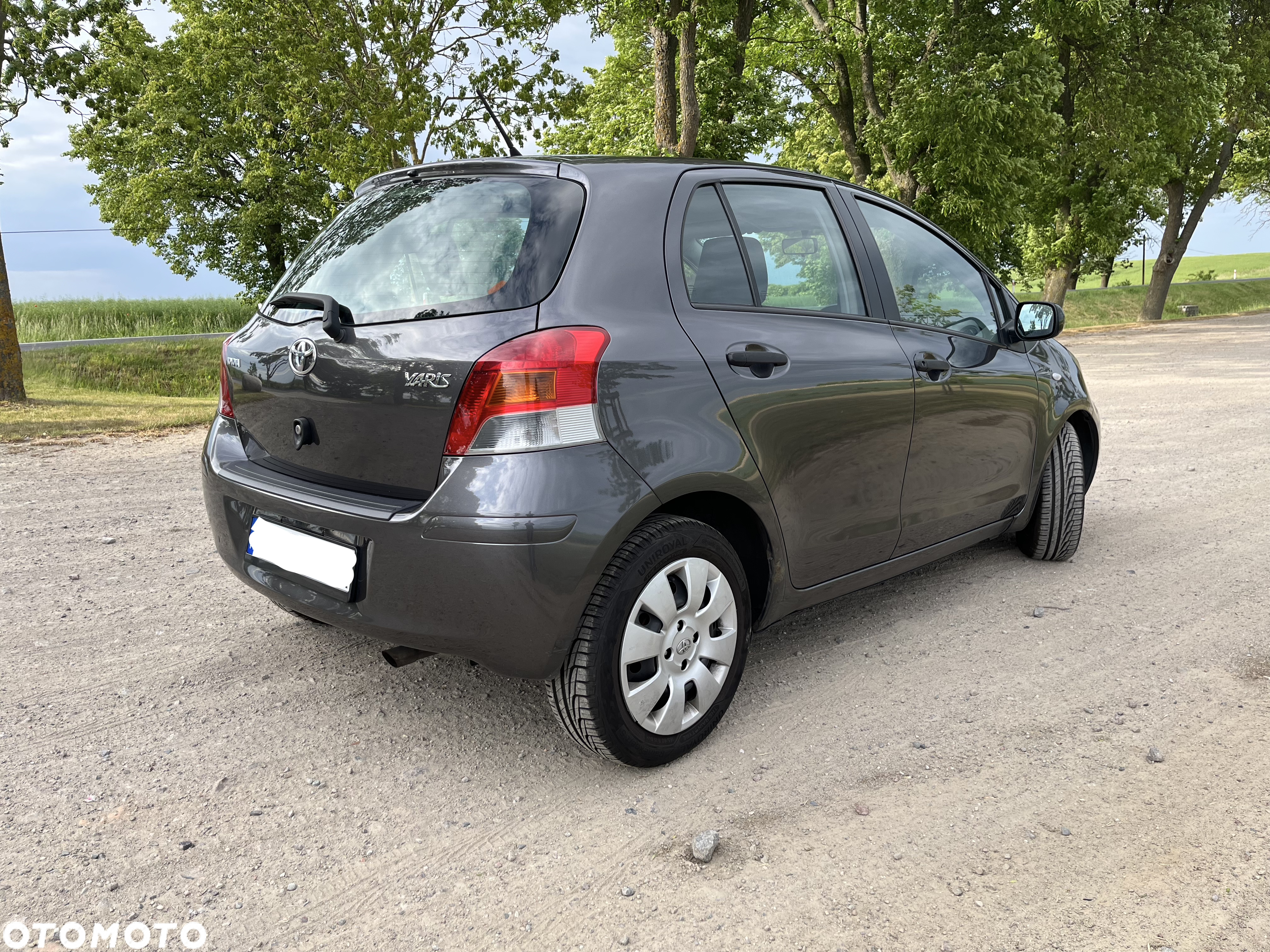 Toyota Yaris 1.33 Luna - 5