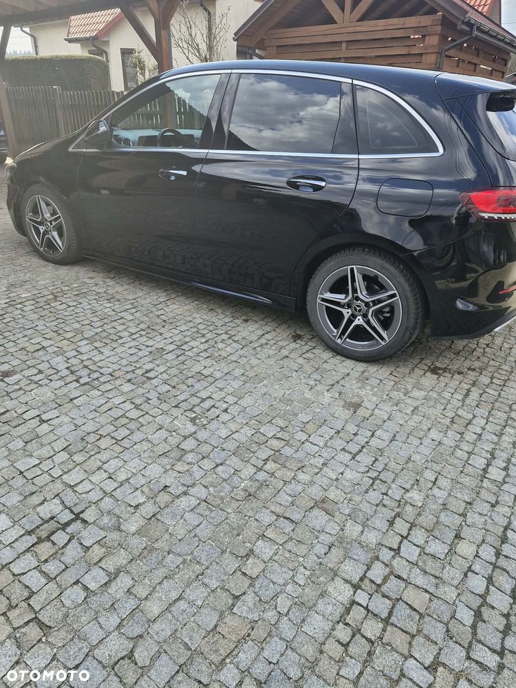 Mercedes-Benz Klasa B 200 d 8G-DCT AMG Line - 4