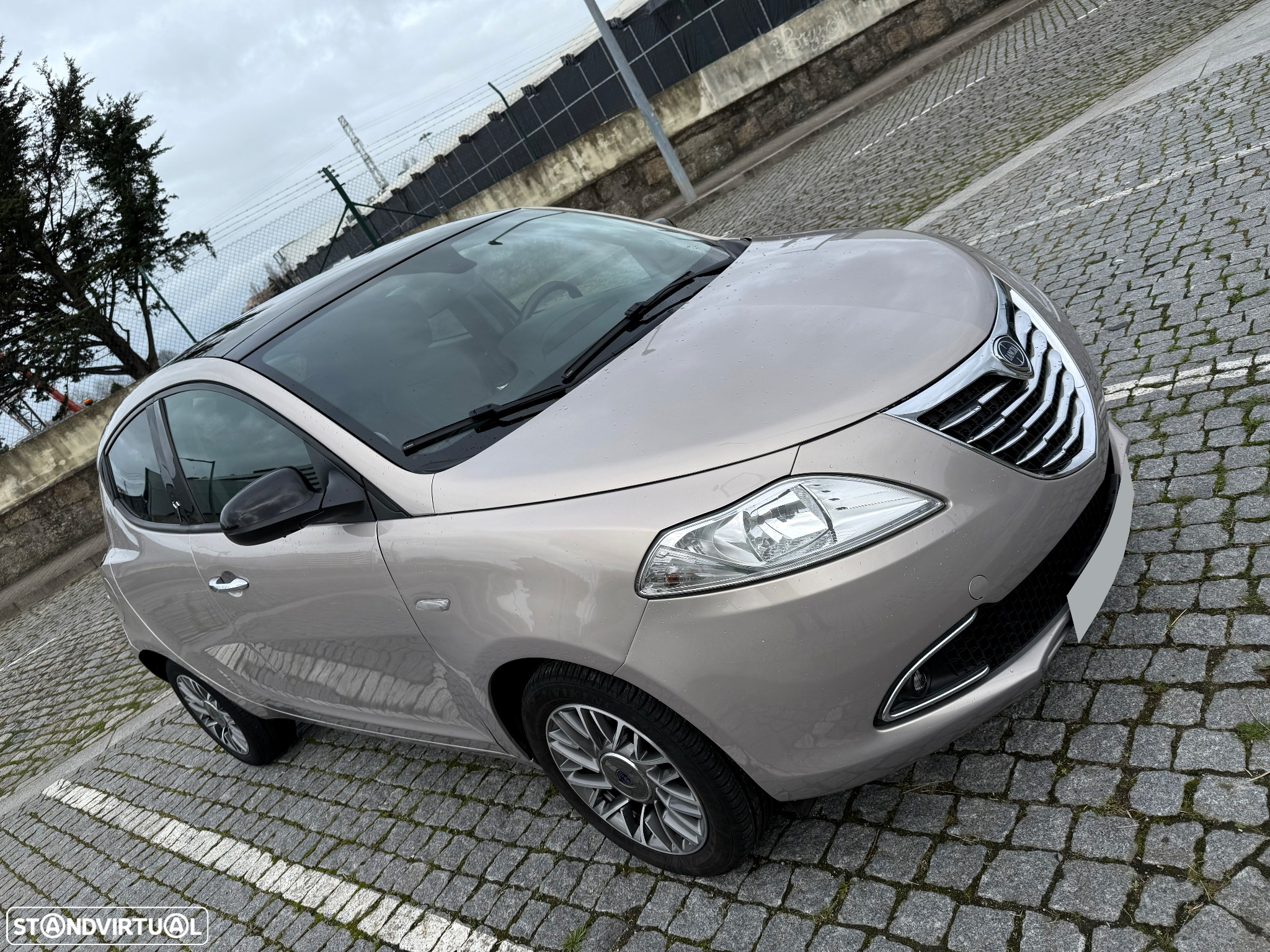 Lancia Ypsilon 0.9 TwinAir S&S Gold MTA - 3