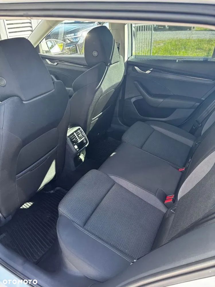 Skoda Octavia 1.5 TSI Selection - 13