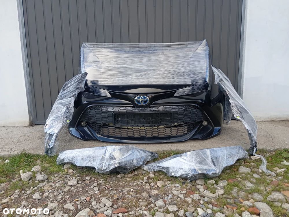 Kompletny przód Toyota Corolla e21 kombi kolor 209 - 1