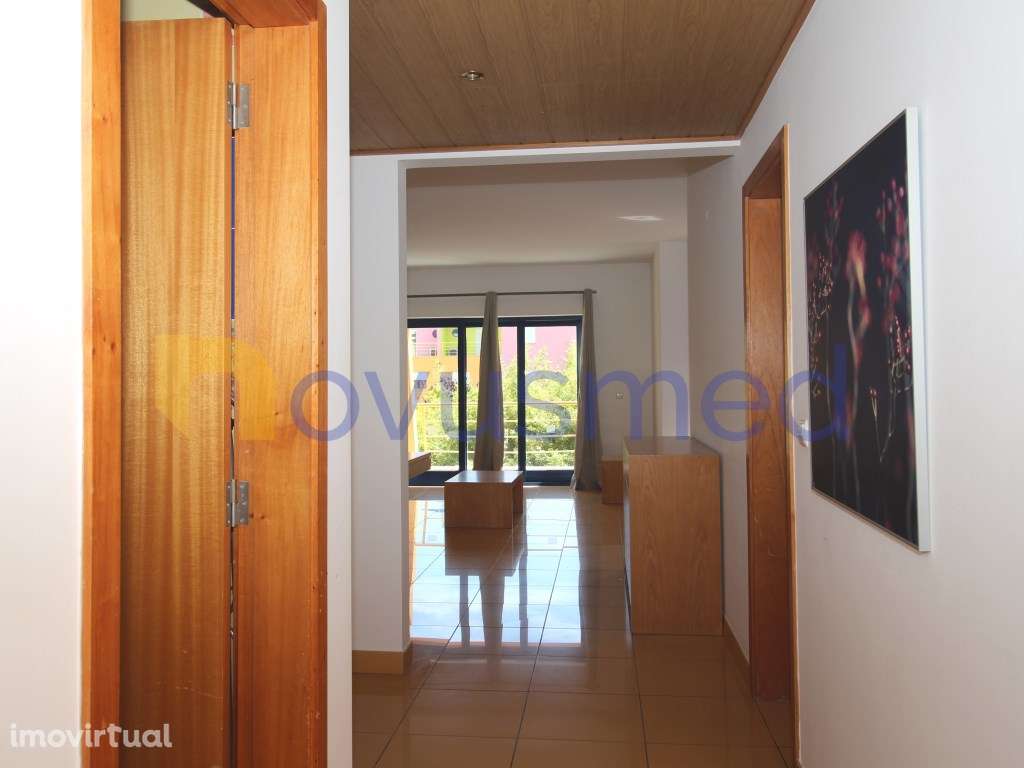 Apartamento tipo T1, com piscina e parqueamento, zona Marina de Alb... - Grande imagem: 4/23