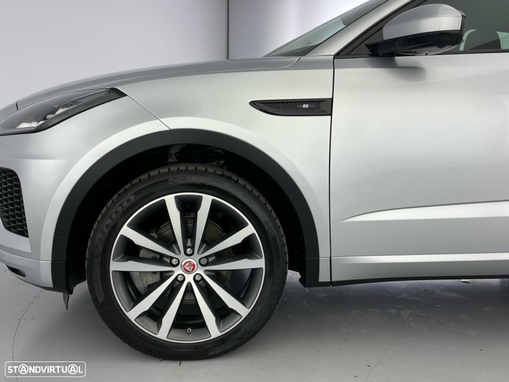 Jaguar E-Pace 2.0 i4D S AWD - 28