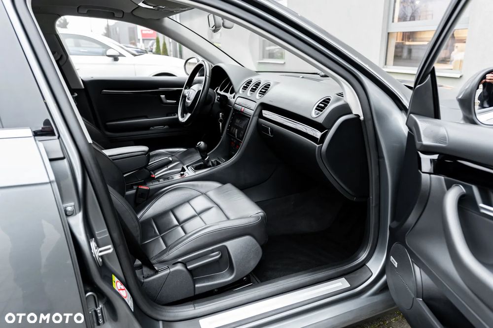 Seat Exeo 2.0T FSI Sport - 25