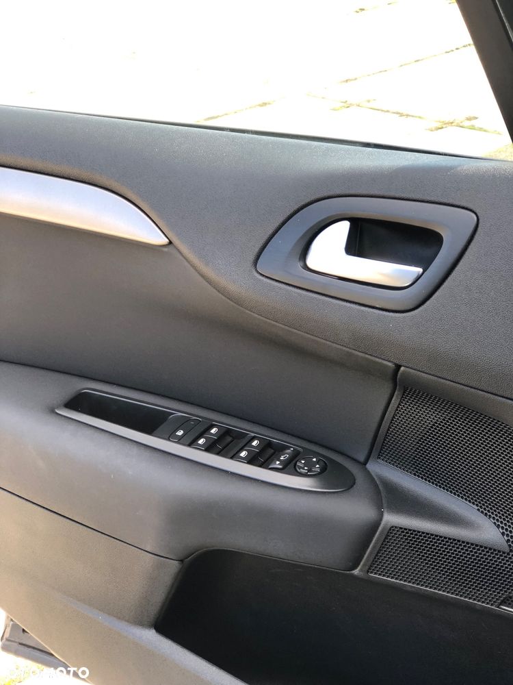 Citroën C4 PureTech 110 Selection - 25