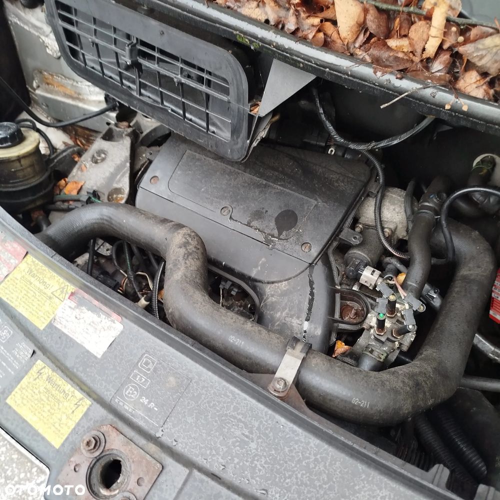 Opel Vivaro  na części . - 6